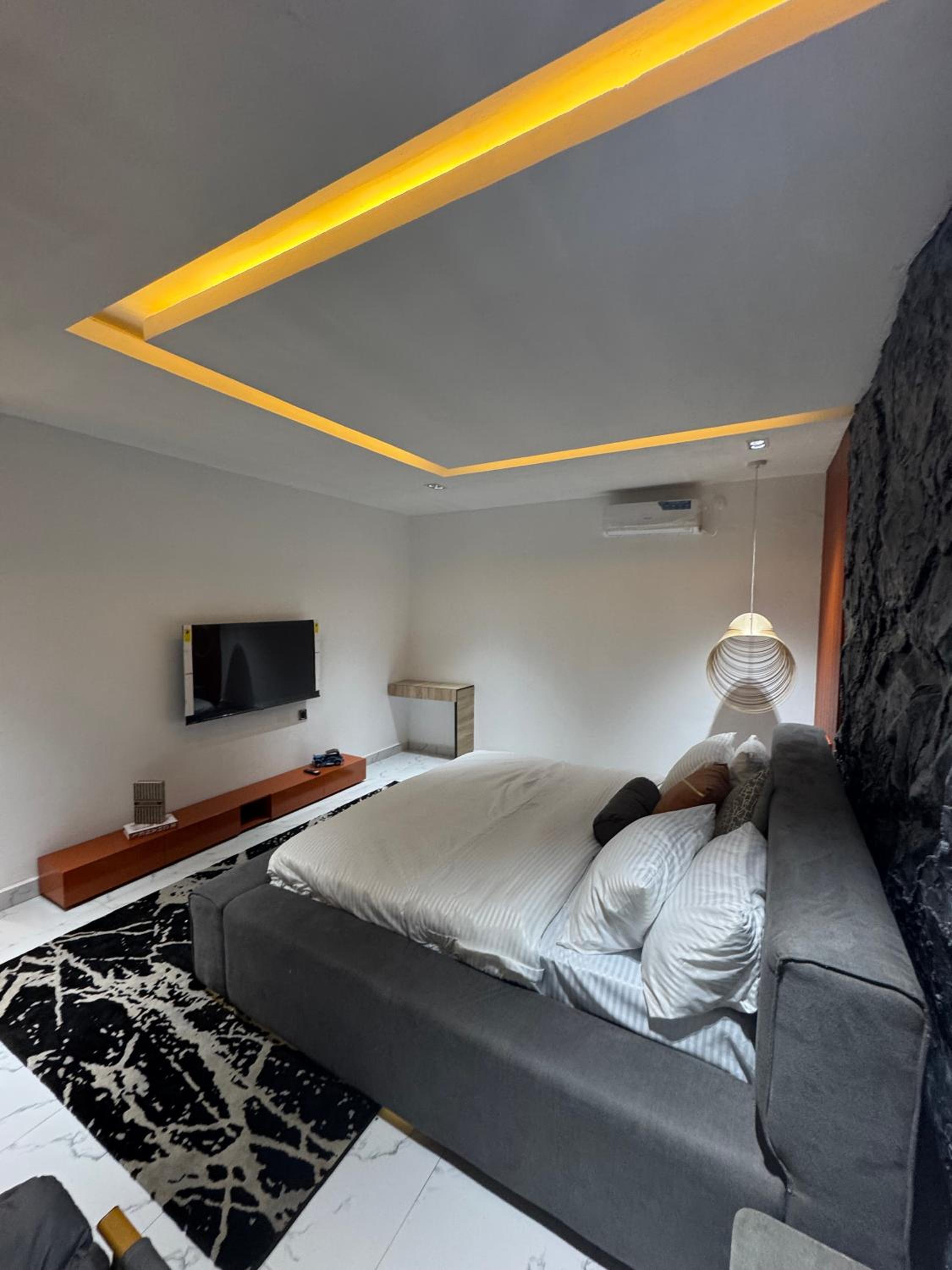 Montego Apartment