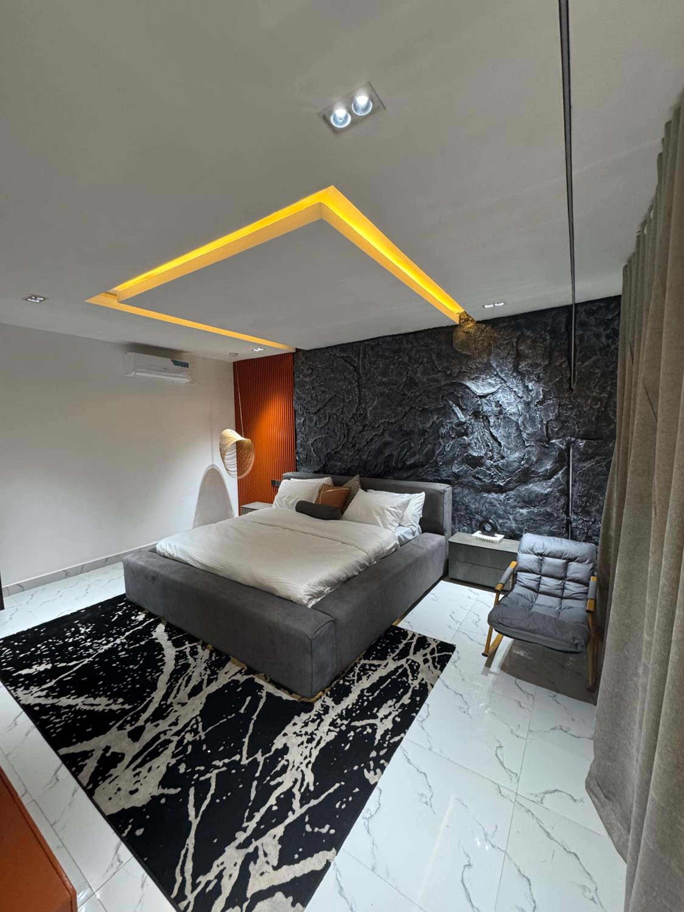 Montego Apartment