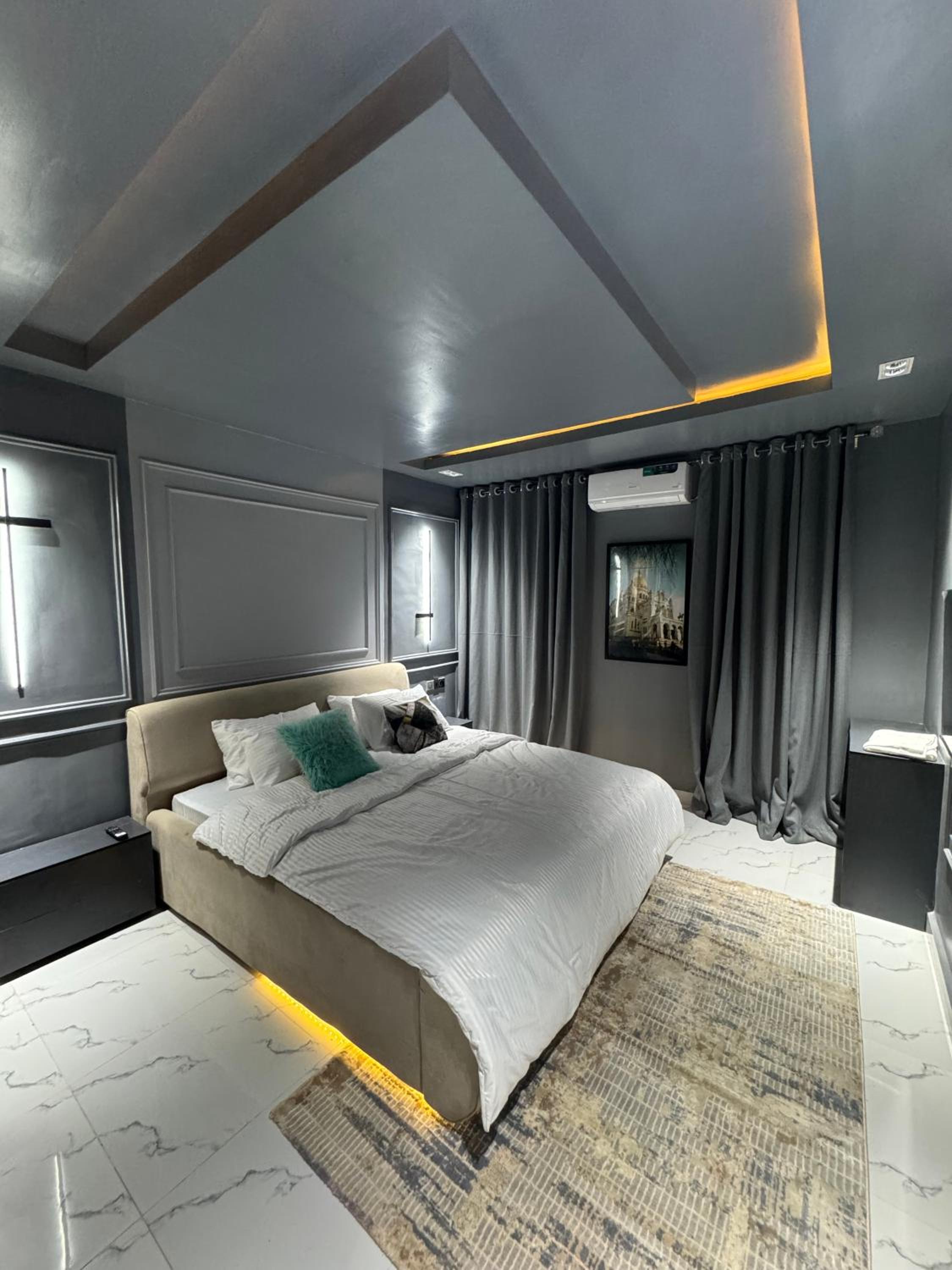Montego Apartment