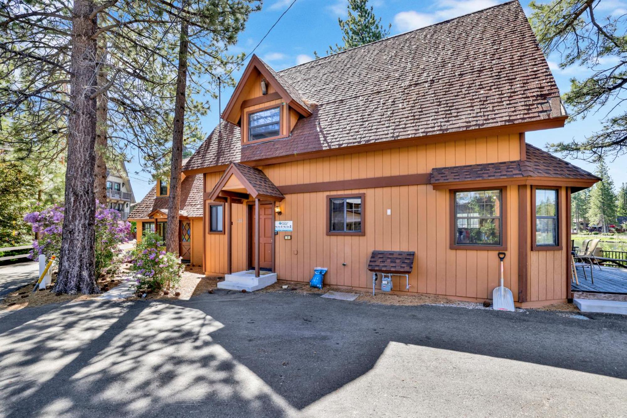 Breezy estate #114