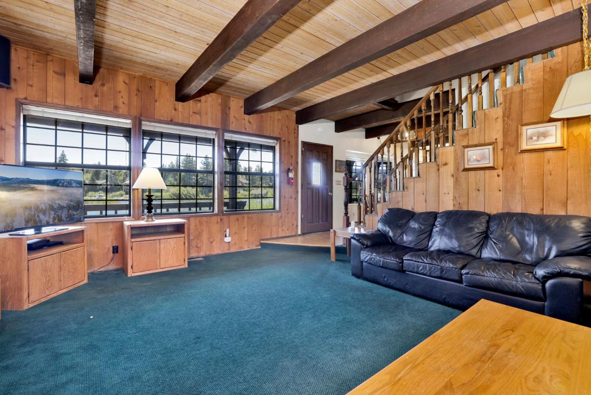 Breezy estate #114