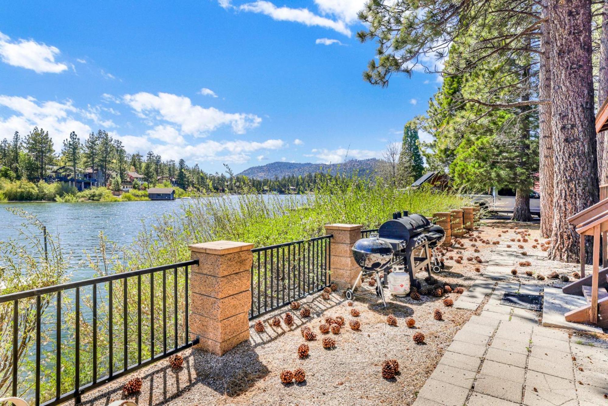 Breezy estate #114