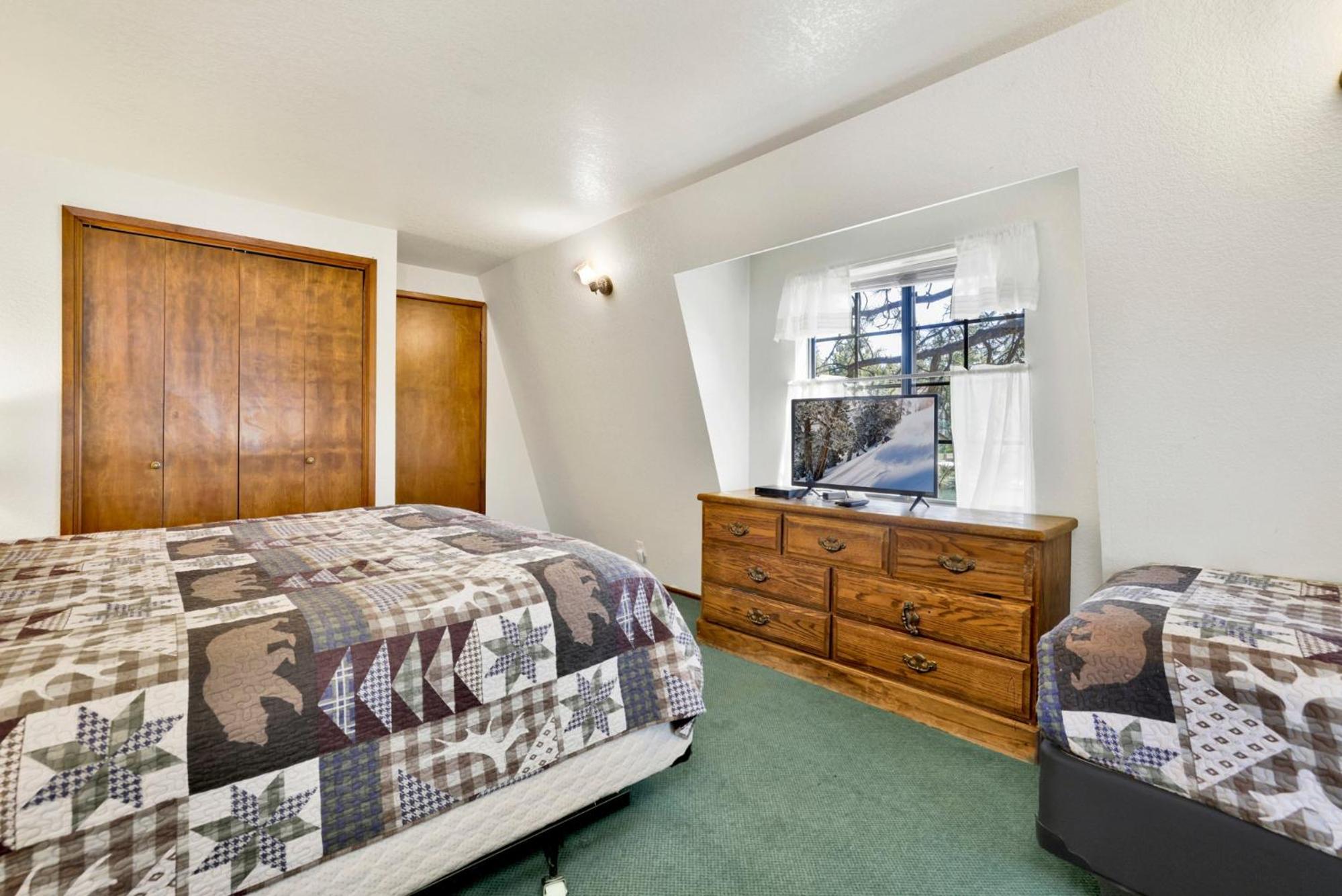 Breezy estate #114