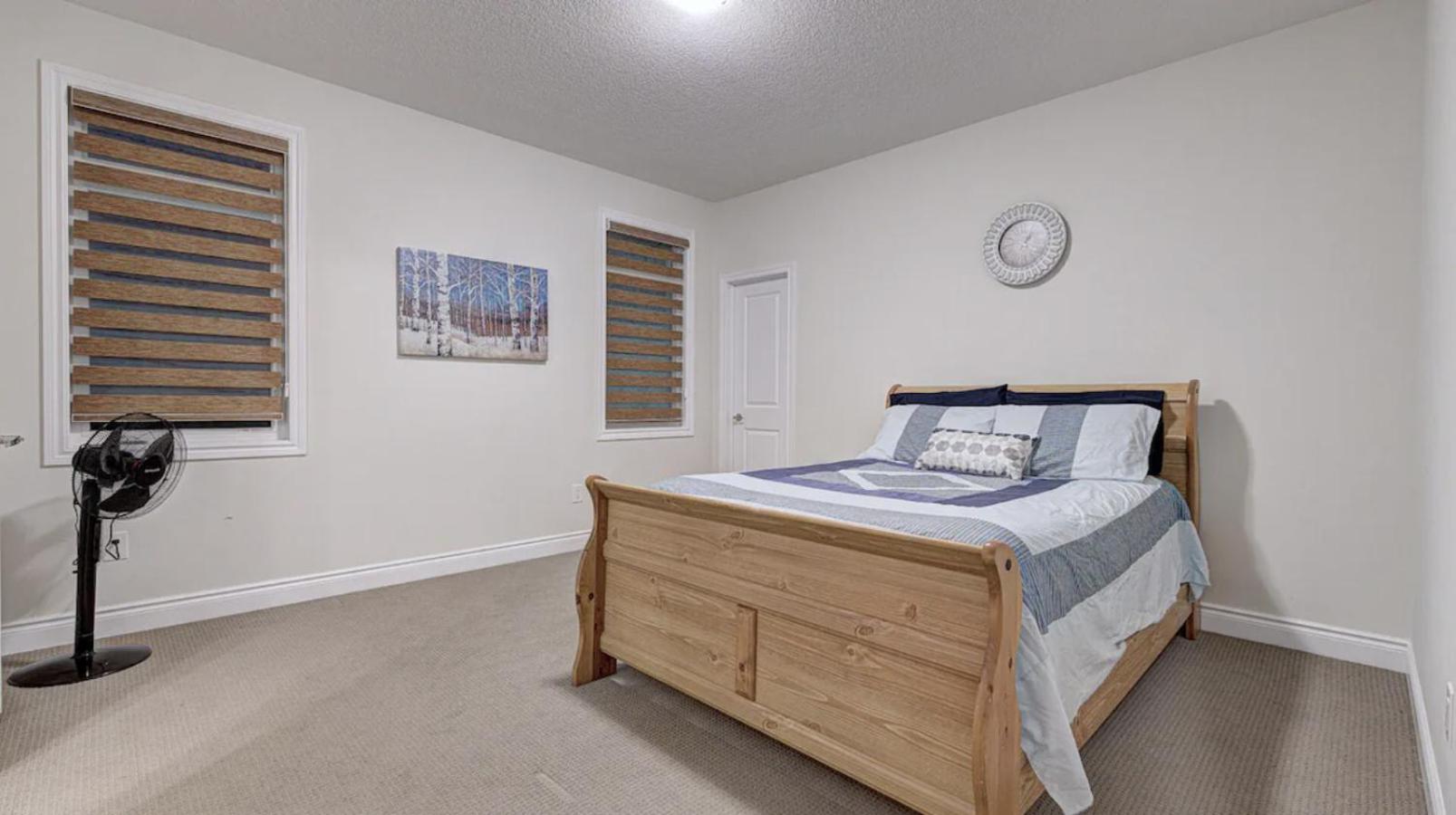 Upper Level House In Brampton