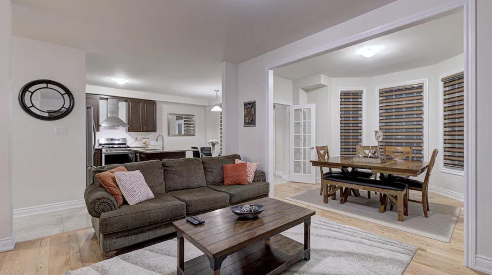 Upper Level House In Brampton