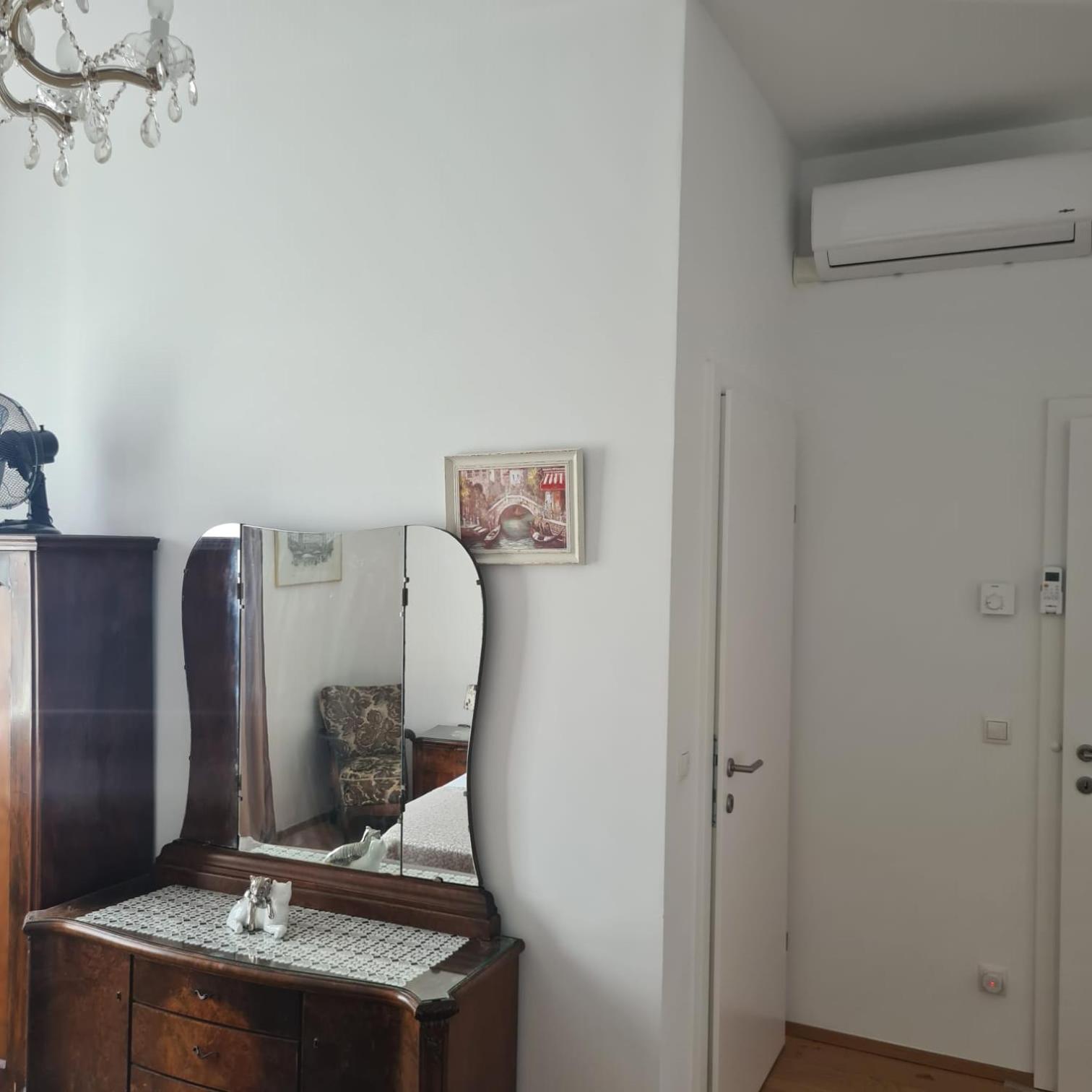 Villa Musik - apartments in historical Villa , Baden