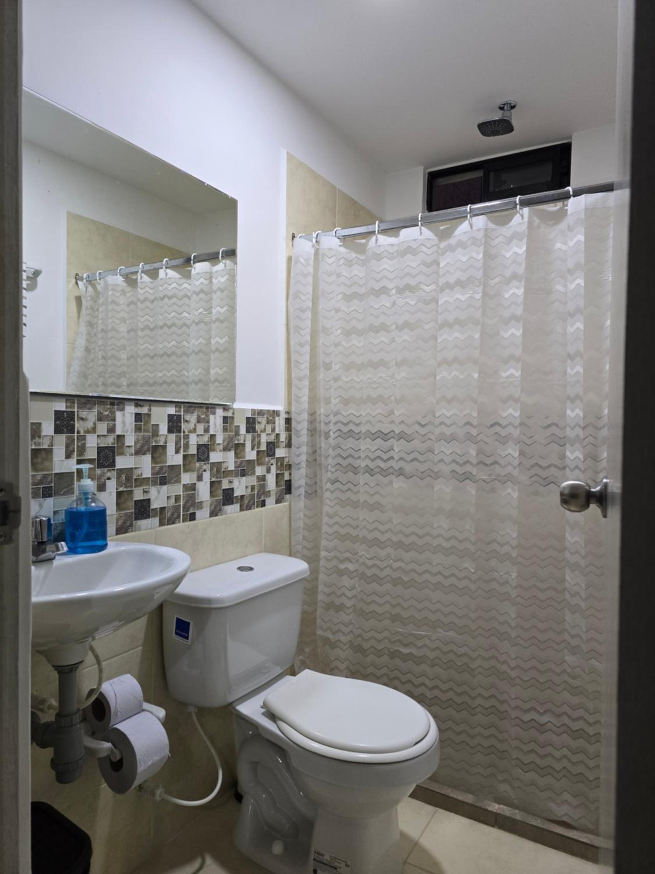 Apartamentos PRIVADOS 2 - 3 Habitaciones 4 Piscinas, 3 Jacuzzi, Sauna Cerca Aeropuerto Eden y Parque del Cafe By Molca Travel
