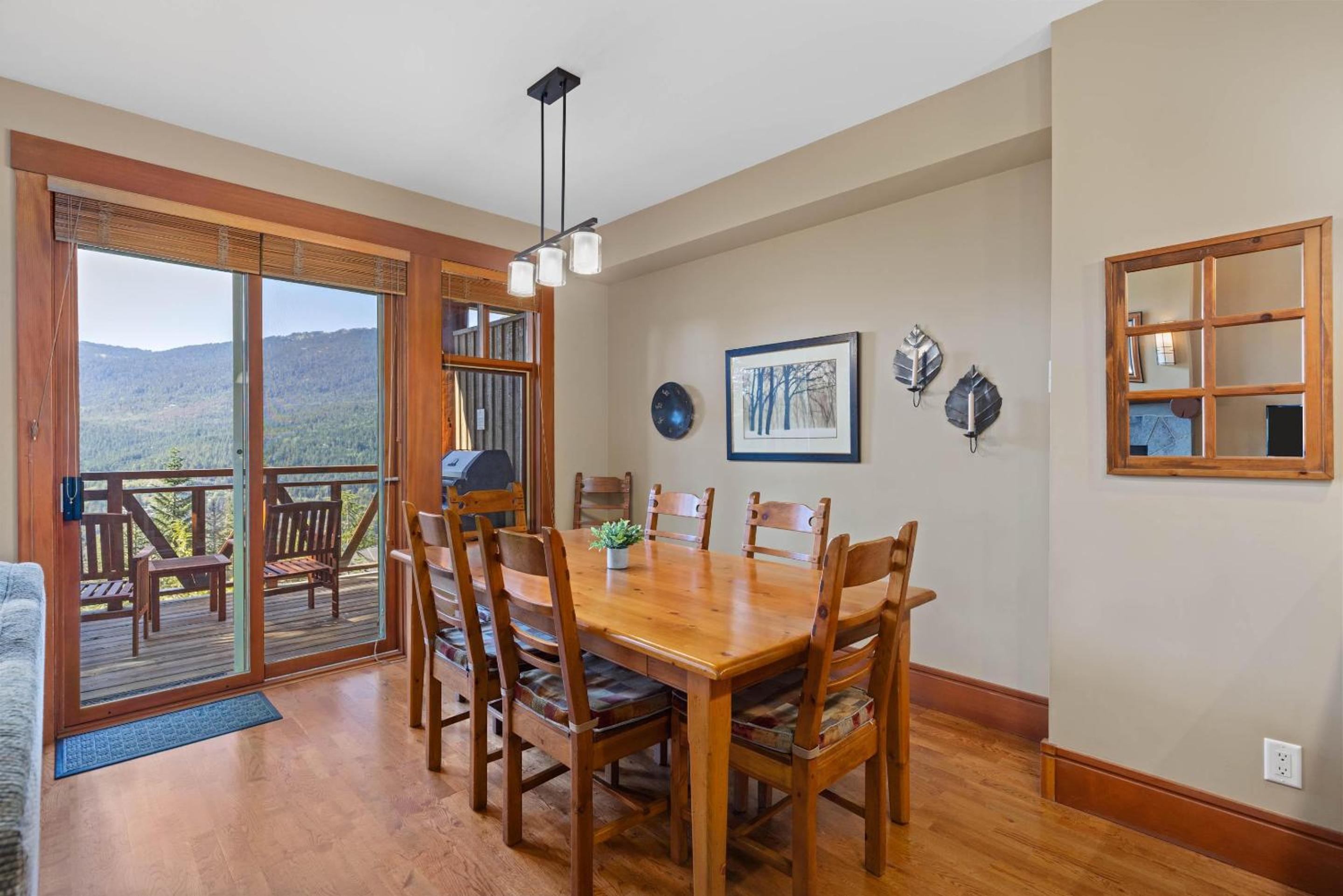 Taluswood The Heights 17 | Ski Access Townhome with Private Hot Tub, & Scenic Views
