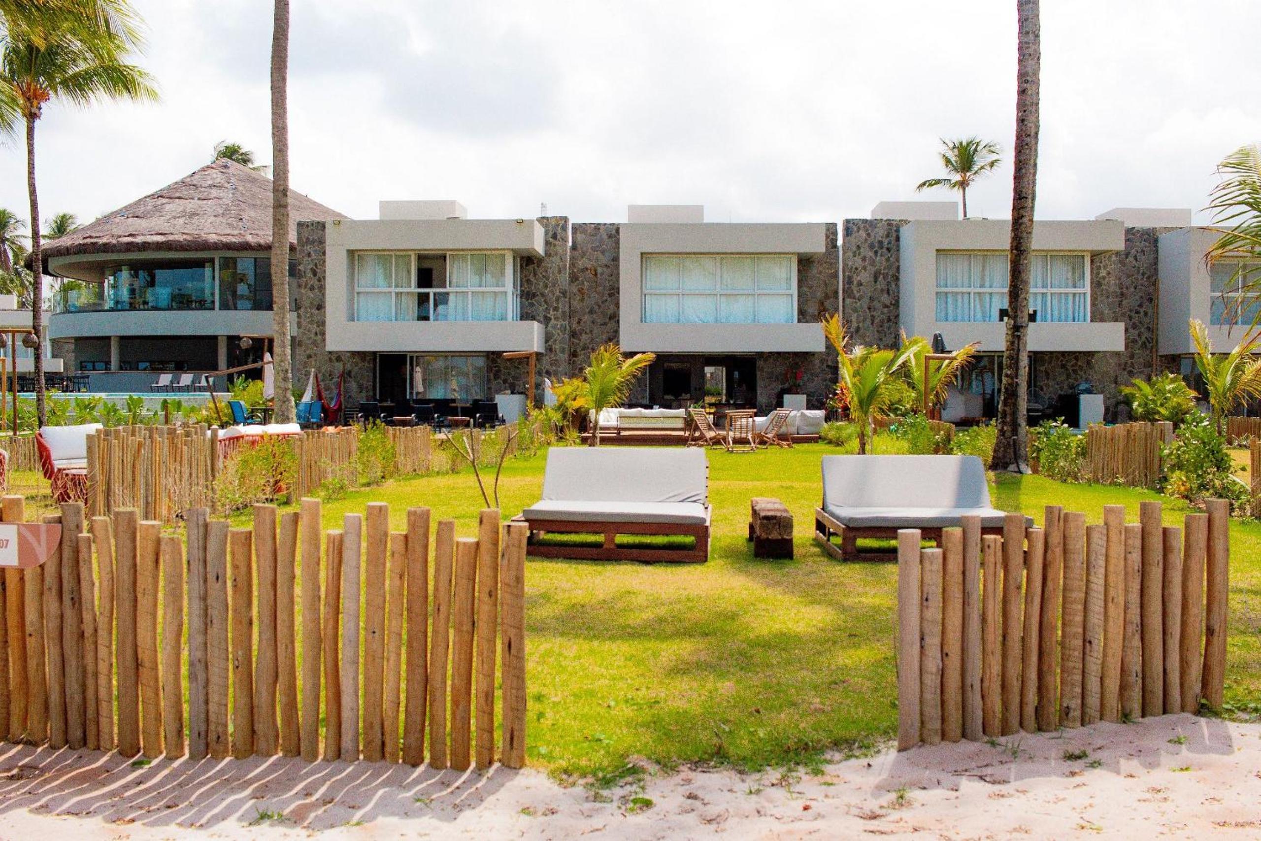 Casa AWA E07 - Milagres com Piscina à Beira-Mar