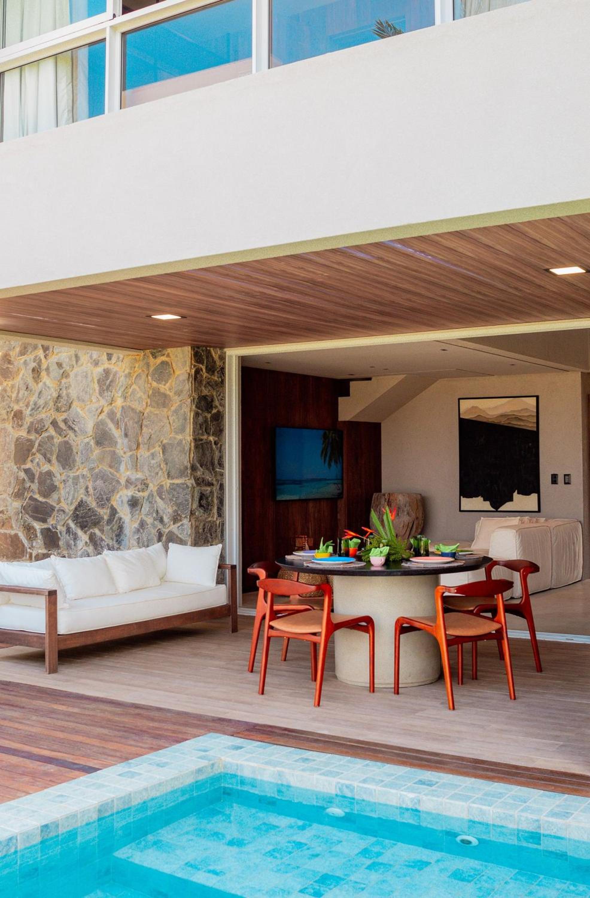 Casa AWA E07 - Milagres com Piscina à Beira-Mar