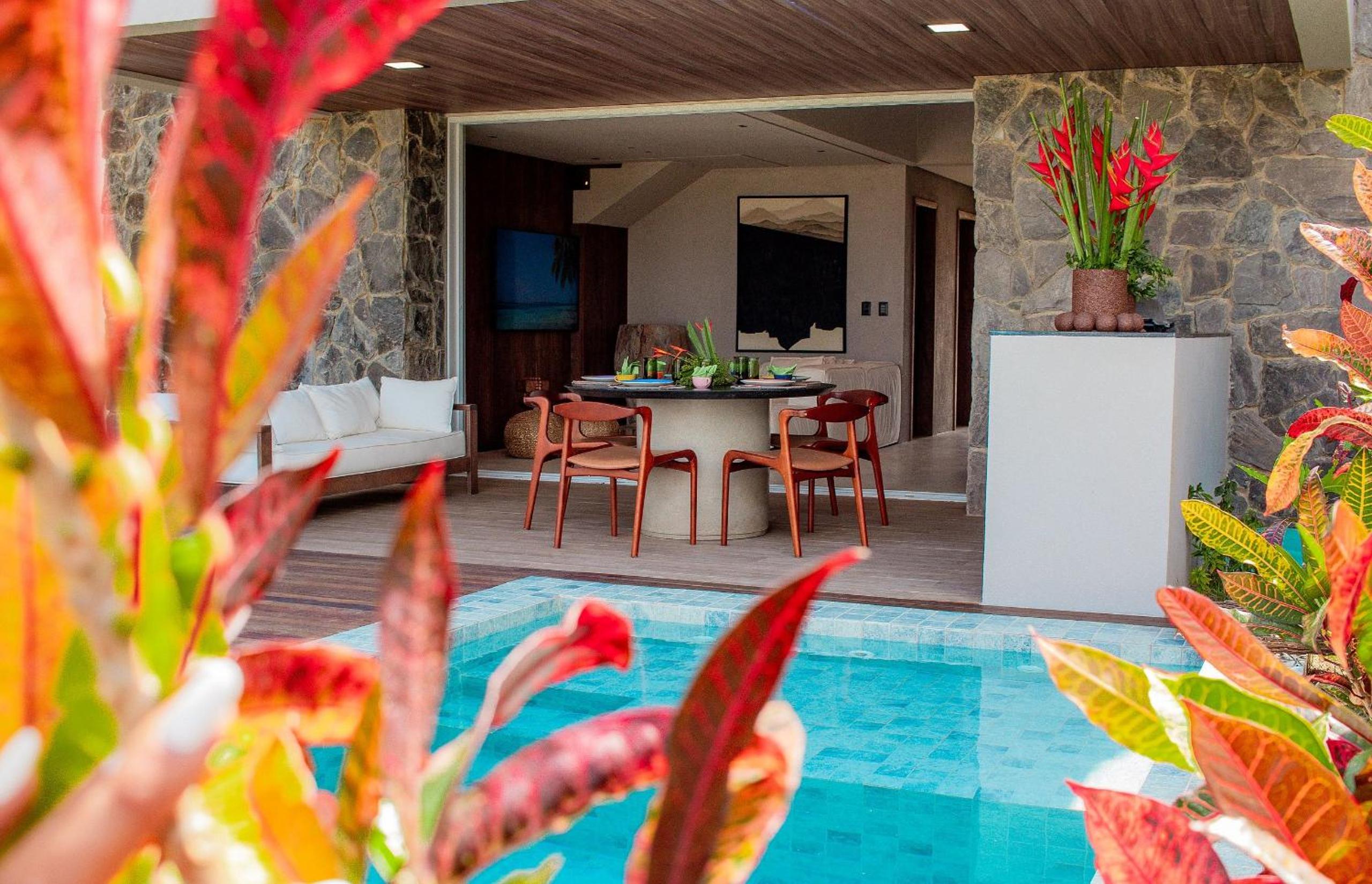 Casa AWA E07 - Milagres com Piscina à Beira-Mar