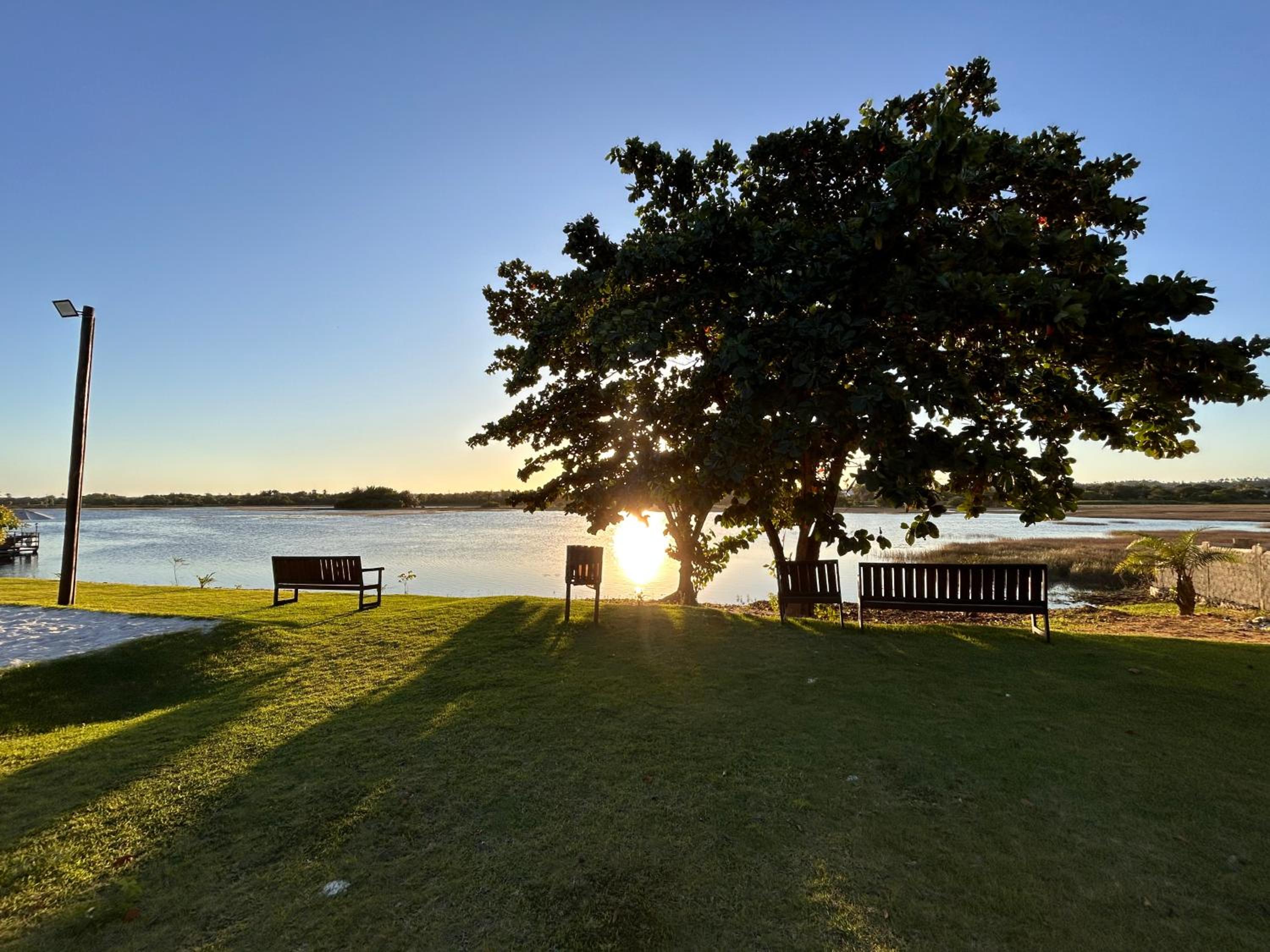 Porto Smeralda, Praia de Guarajuba, Formidável