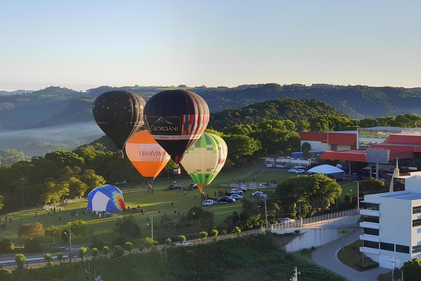 Residência Vista Vale Vinhedos!