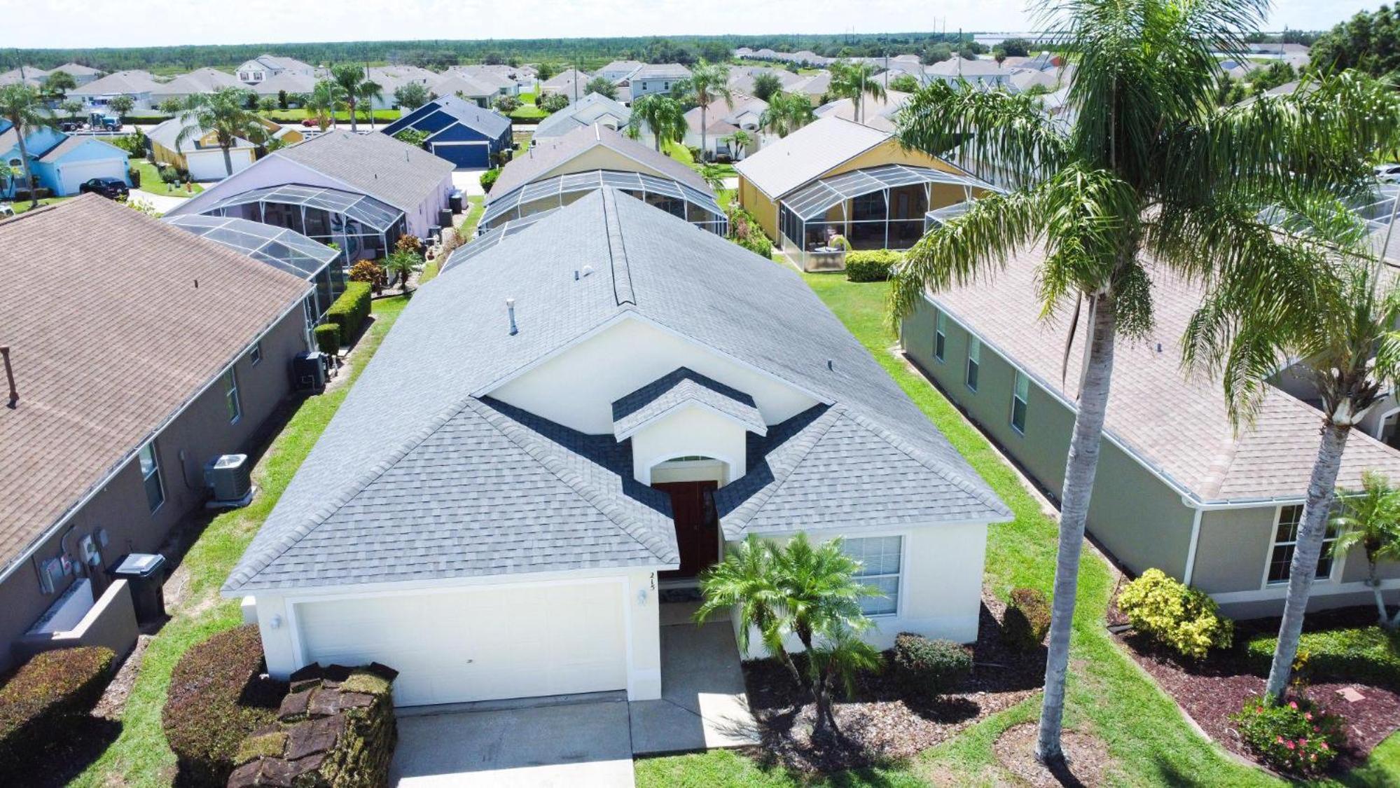 TM215TC - Spacious Family Home with Private Pool view 4