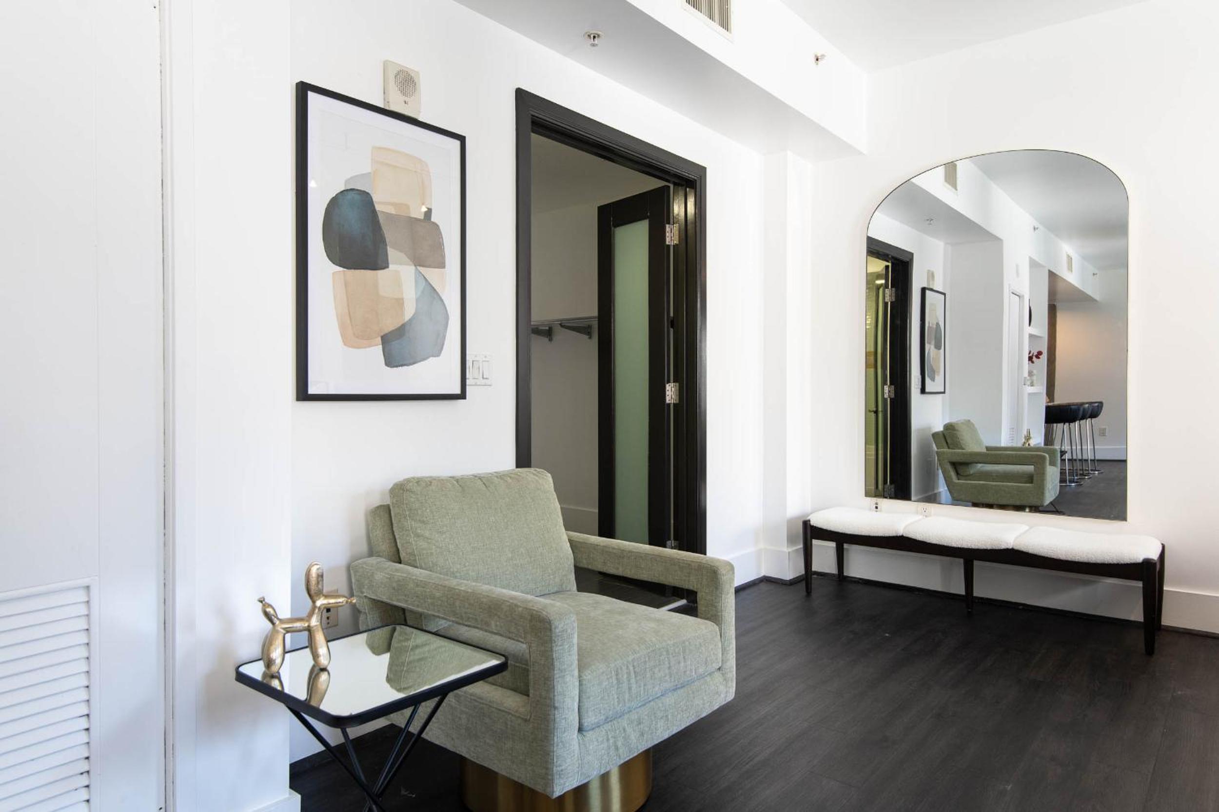 Los Angeles Vacations - Audemar Boutique Hotel and Apartment Homes - Property Image 26