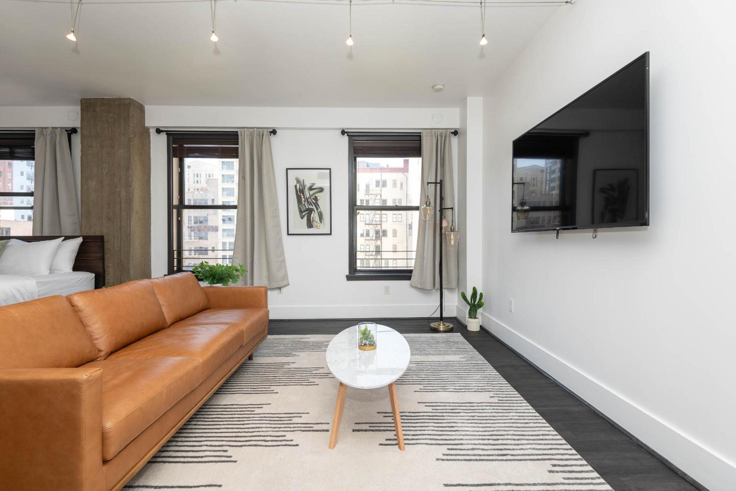 Los Angeles Vacations - Audemar Boutique Hotel and Apartment Homes - Property Image 31