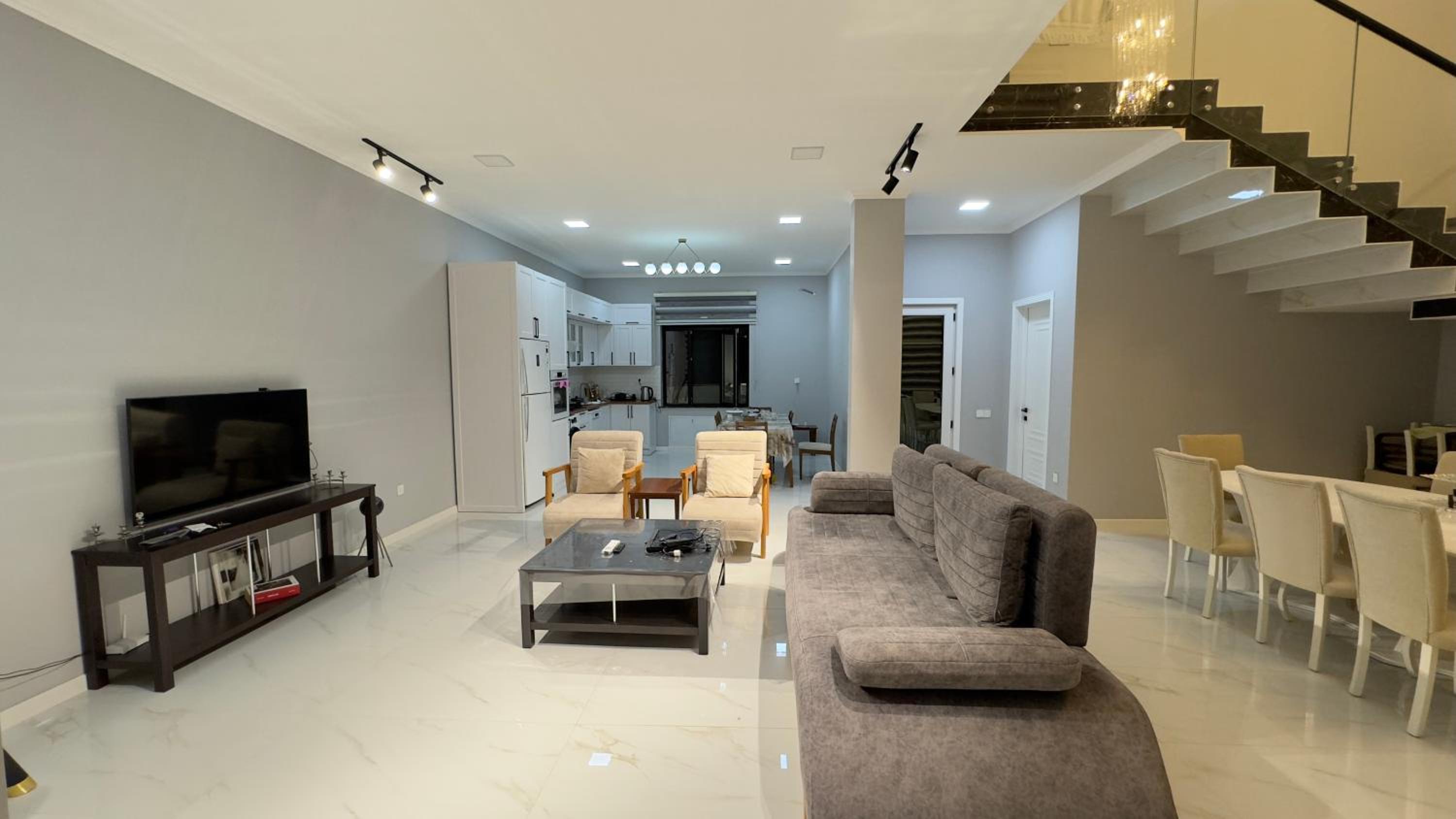White Villa Baku 2
