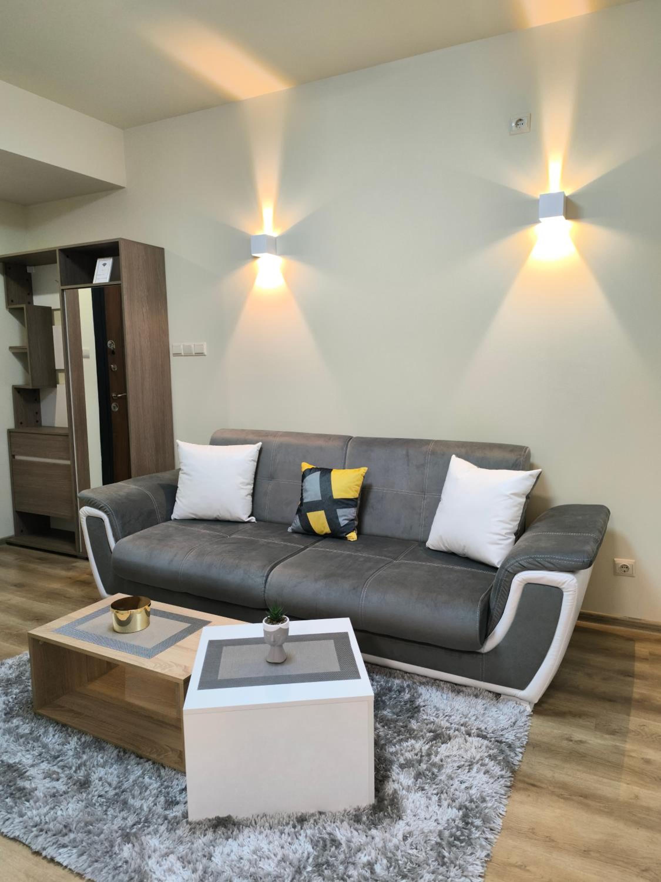 Snow White - Luxury Stay with free Bottle of Wine