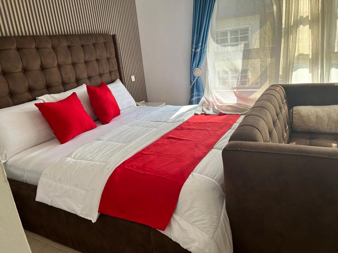 4 Bedroom Shortlet At Chevron Drive Lekki Lagos view 4