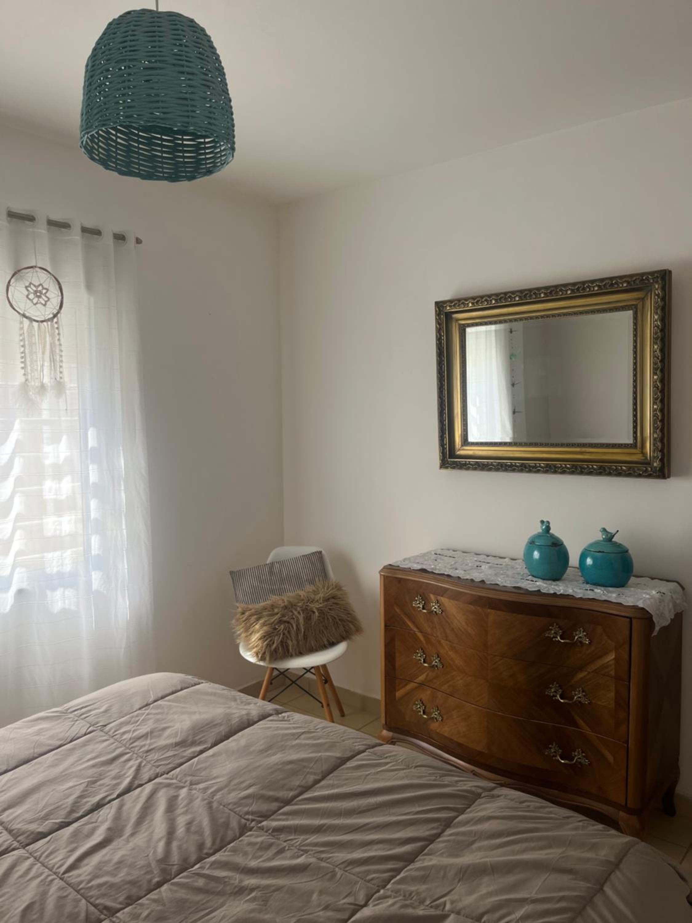 Apartamento Alberdi con amplio balcón