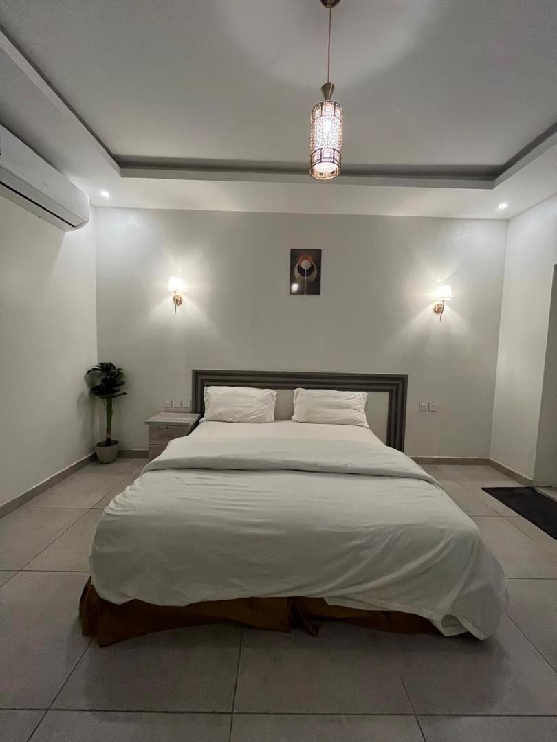Khobar Apartment behind Voco Hotel view 4