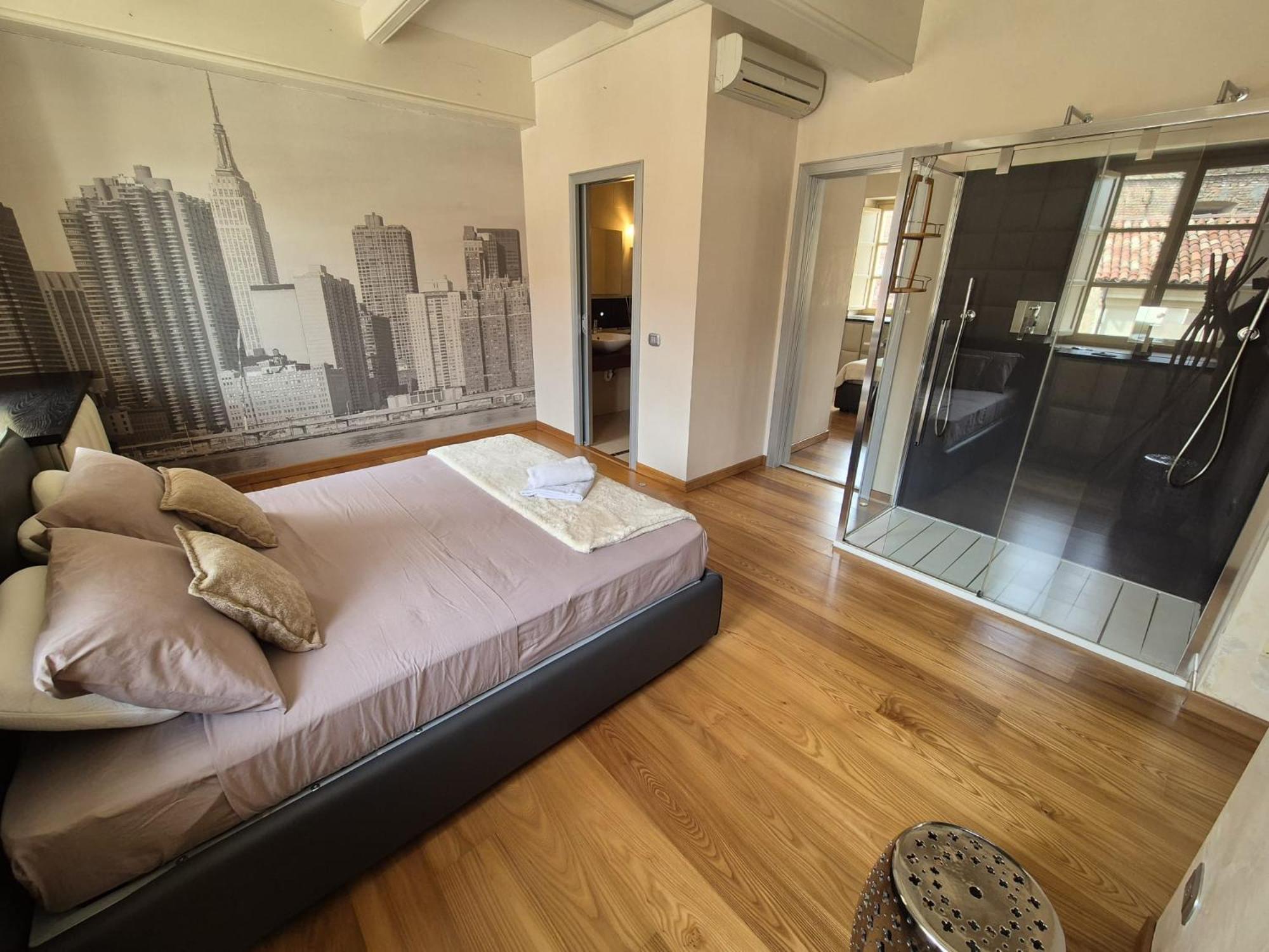 LUXURY APARTMENT in the Center of Alba!! photo 2