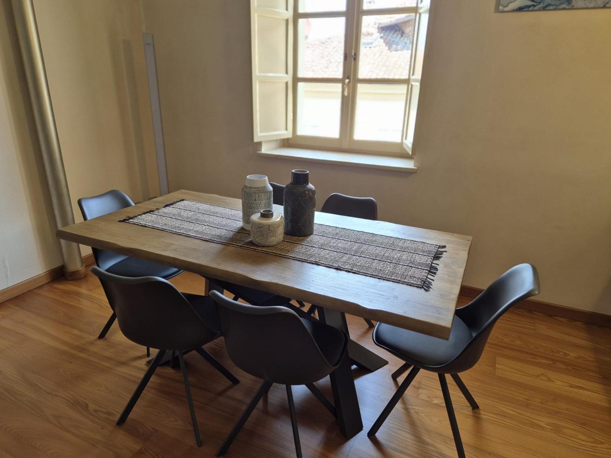 LUXURY APARTMENT in the Center of Alba!! photo 3