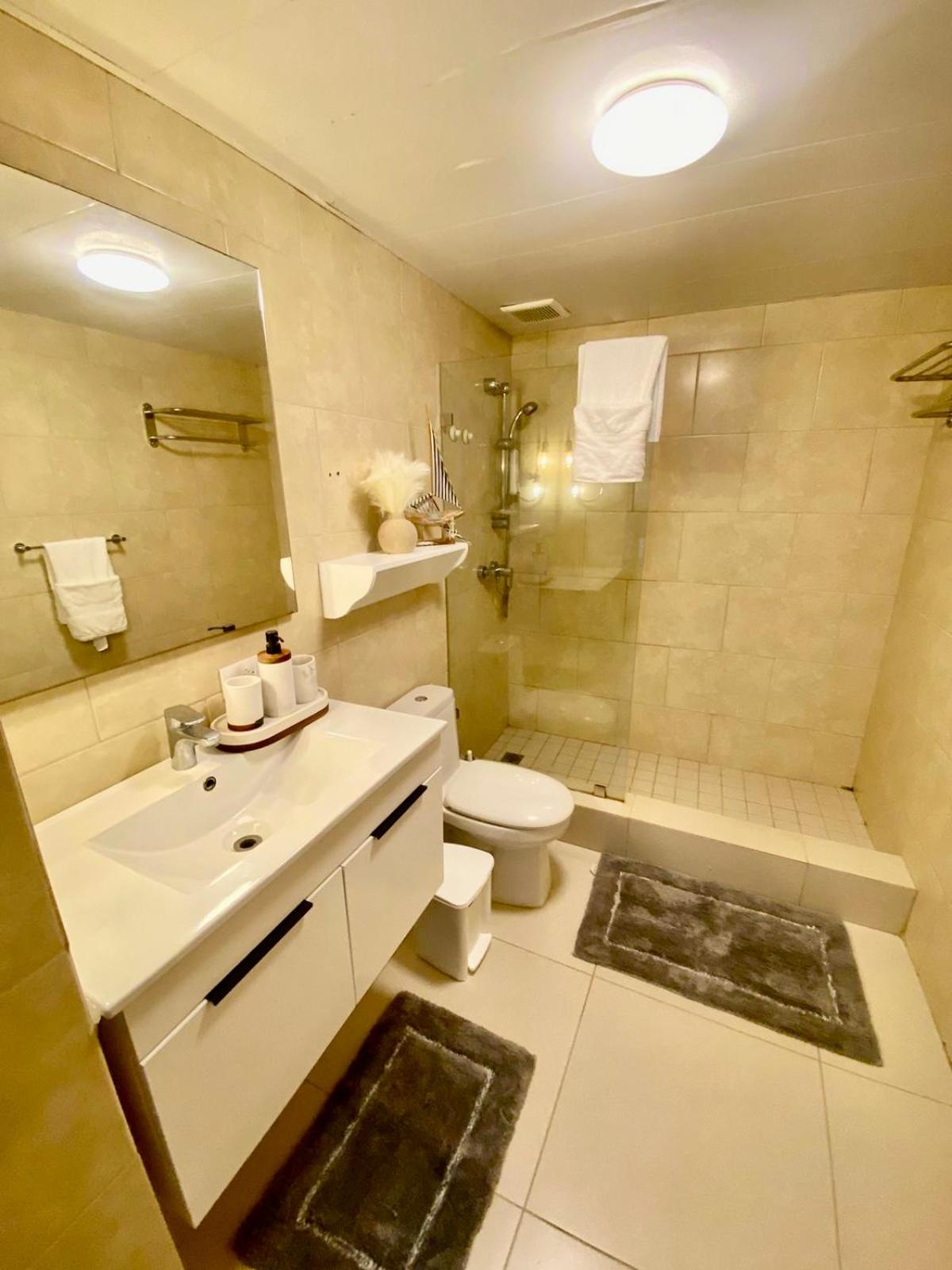 LasOlasTower JuanDolio-2Br-3Bds-7Px-WiFi-SeaView view 5