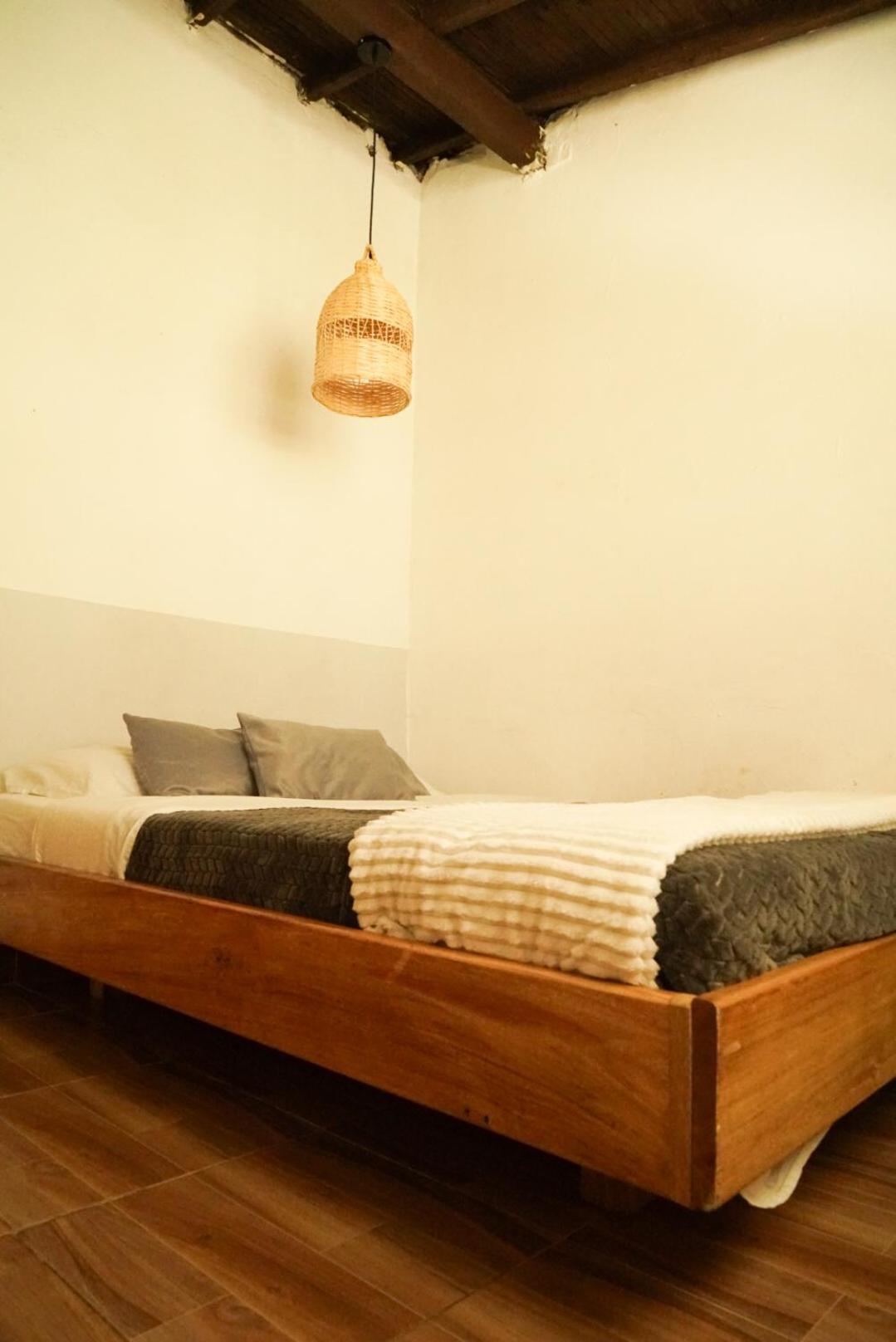 Casa Profunda - Santa Elena
