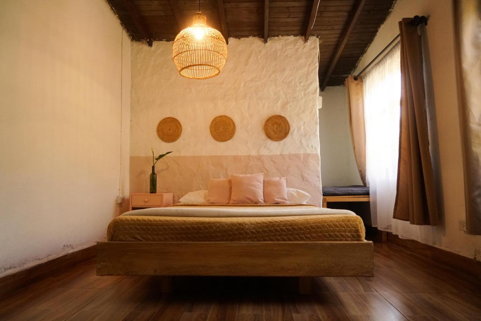 Casa Profunda - Santa Elena