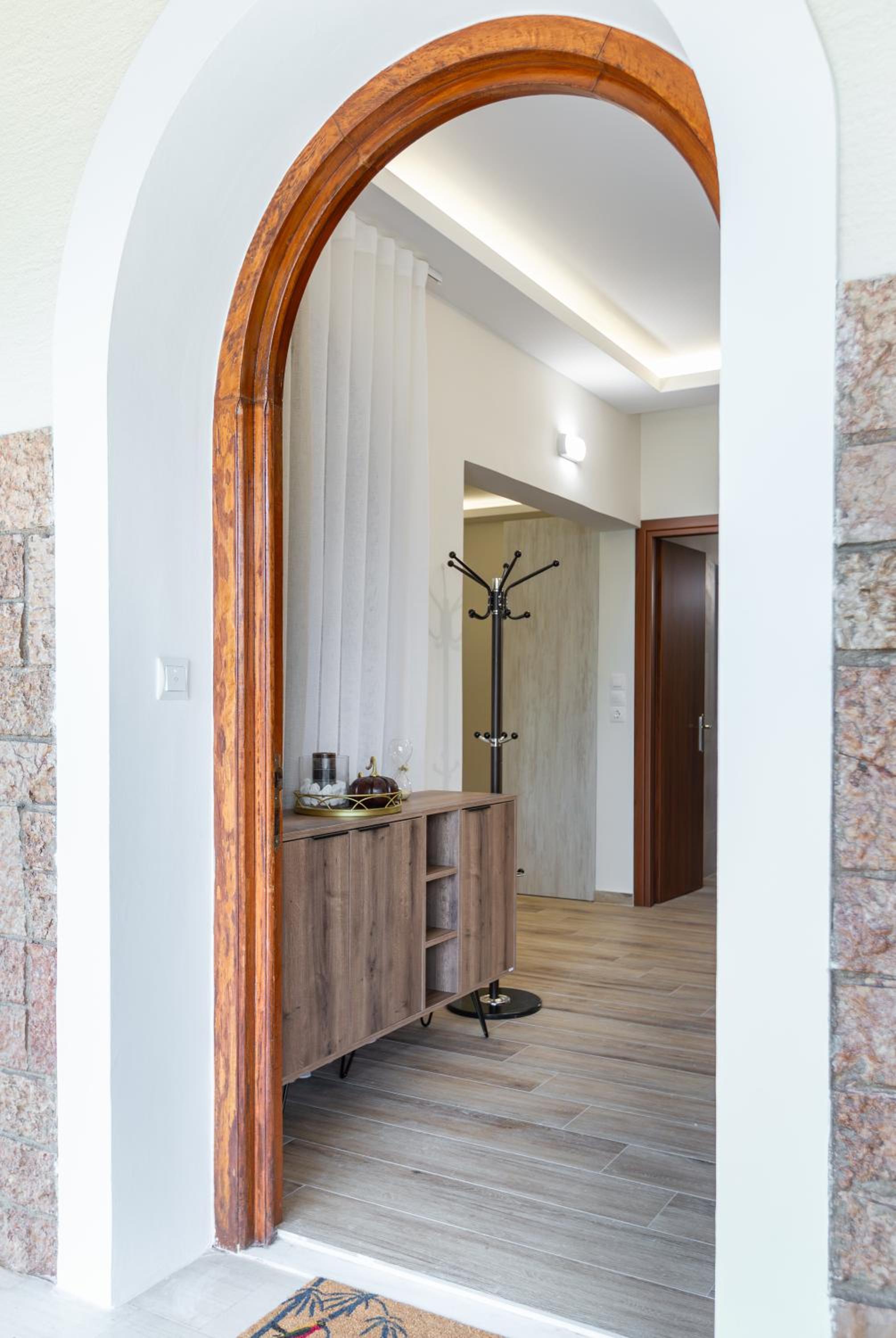 Beachfront Villa Psani - Escape with Garden
