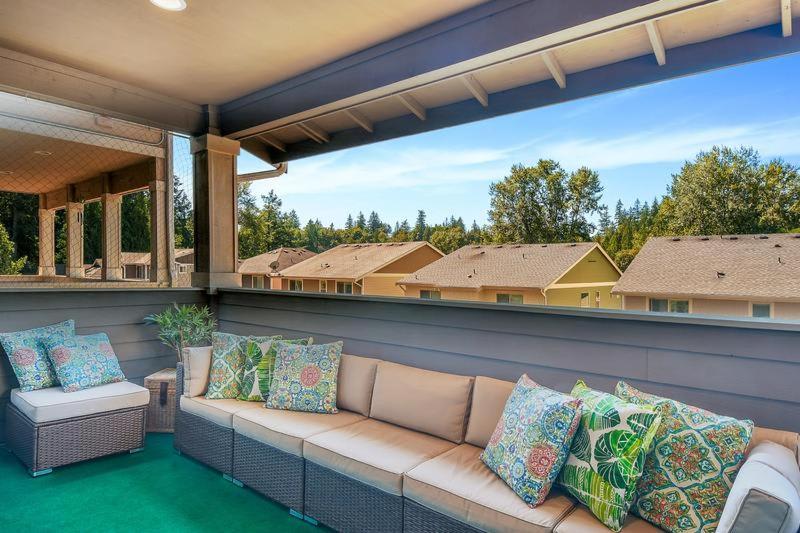 Serenity Ridge Luxury Home In Bothell - Property Image 2