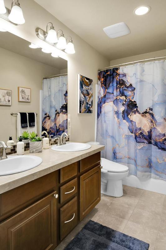 Serenity Ridge Luxury Home In Bothell - Property Image 4