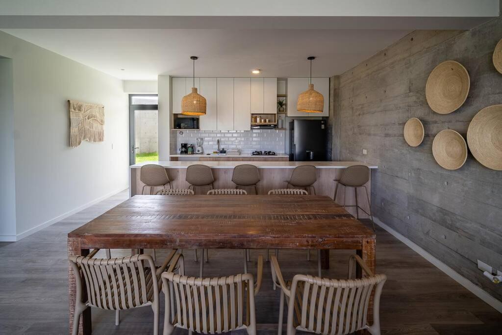 Aldea 2BR Family, Big FrontYard for 6 with Gym and Pool view 5