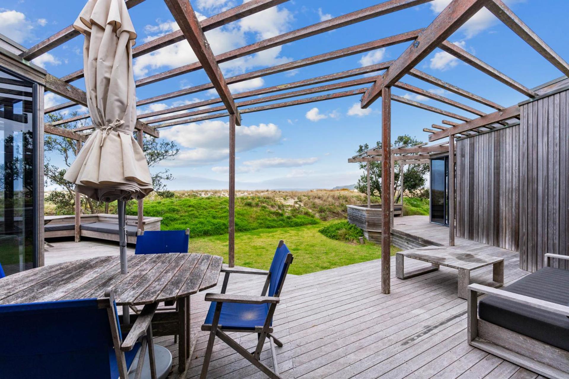 Wavefront Escape - Omaha Holiday Home view 2