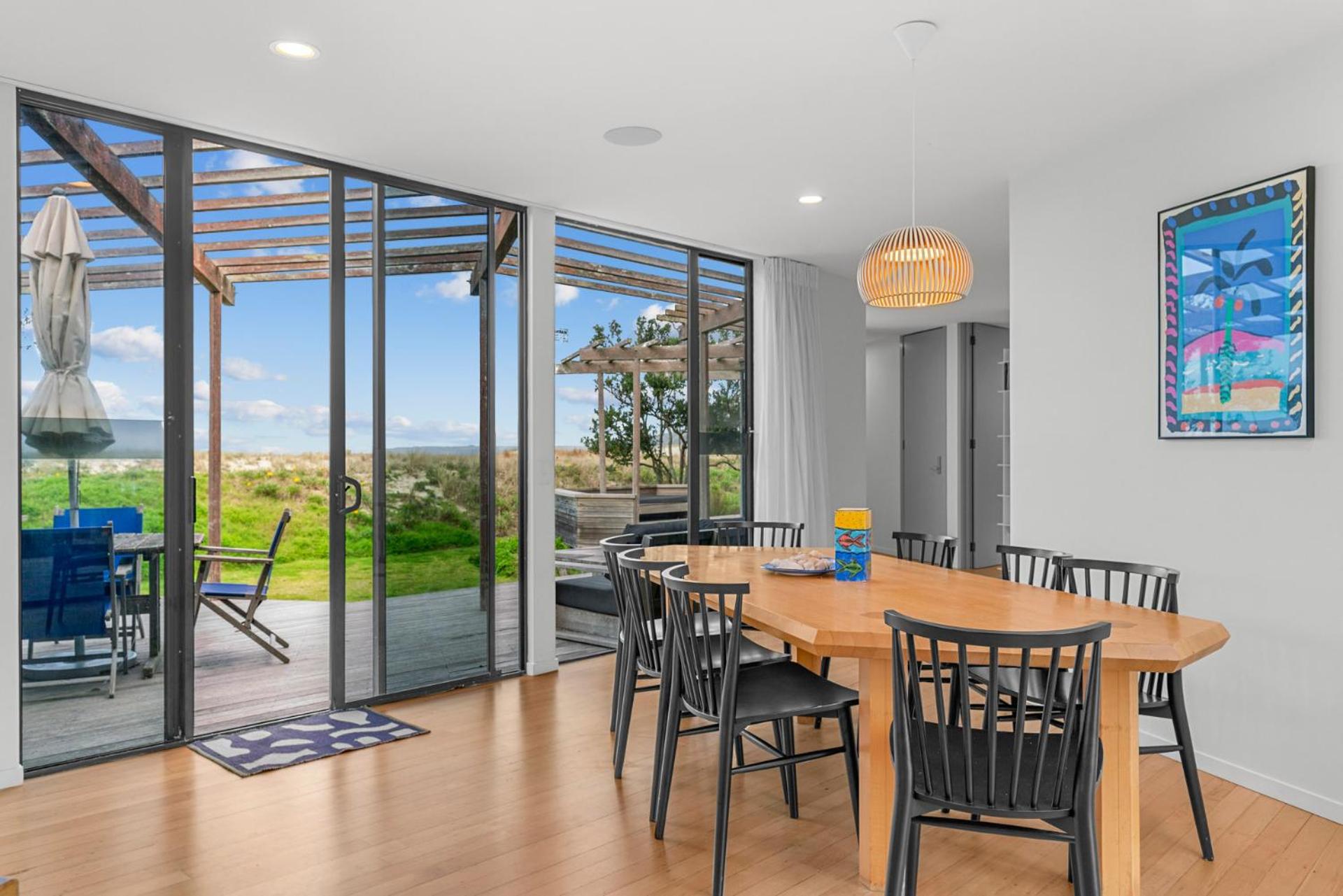 Wavefront Escape - Omaha Holiday Home view 4