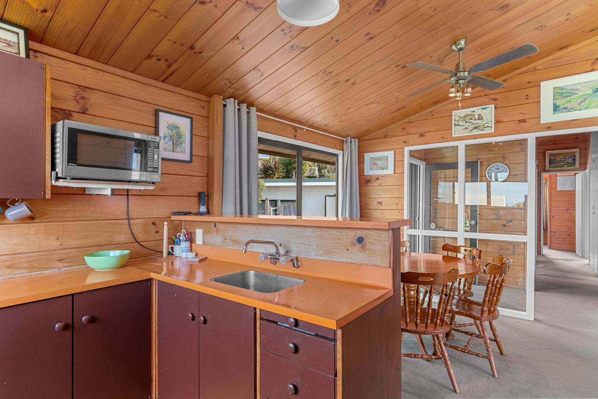 Waterfront Charm - Snells Beach Holiday Home view 5