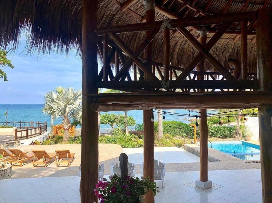 La Mofa Beach House