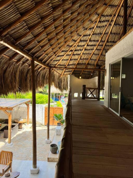 La Mofa Beach House