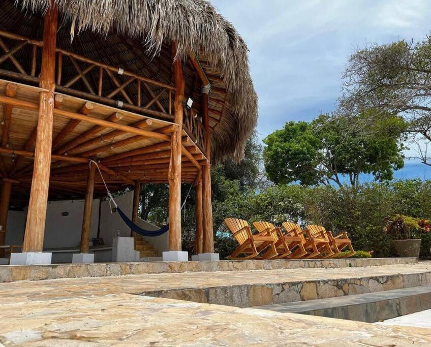 La Mofa Beach House