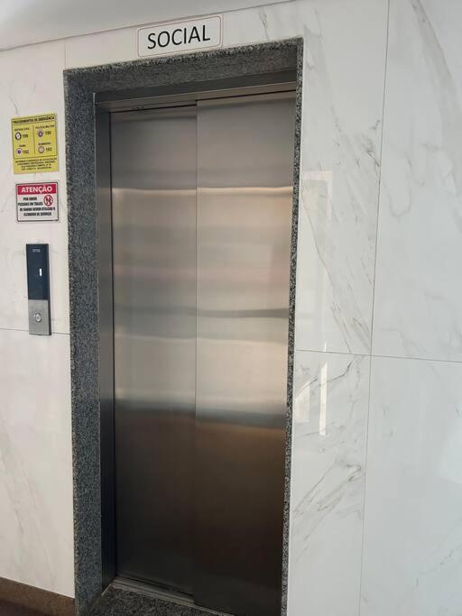 Apartamento à beira mar em Salvador