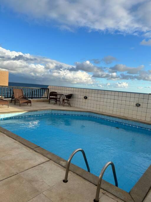 Apartamento à beira mar em Salvador