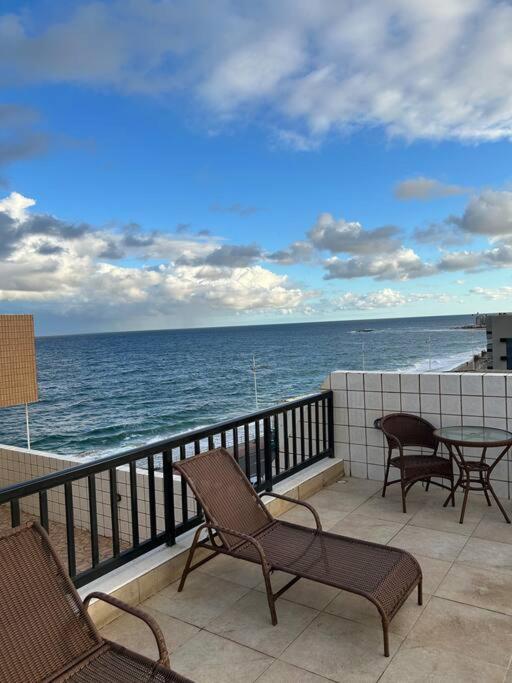 Apartamento à beira mar em Salvador