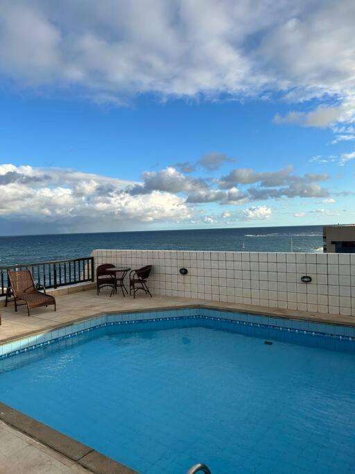 Apartamento à beira mar em Salvador