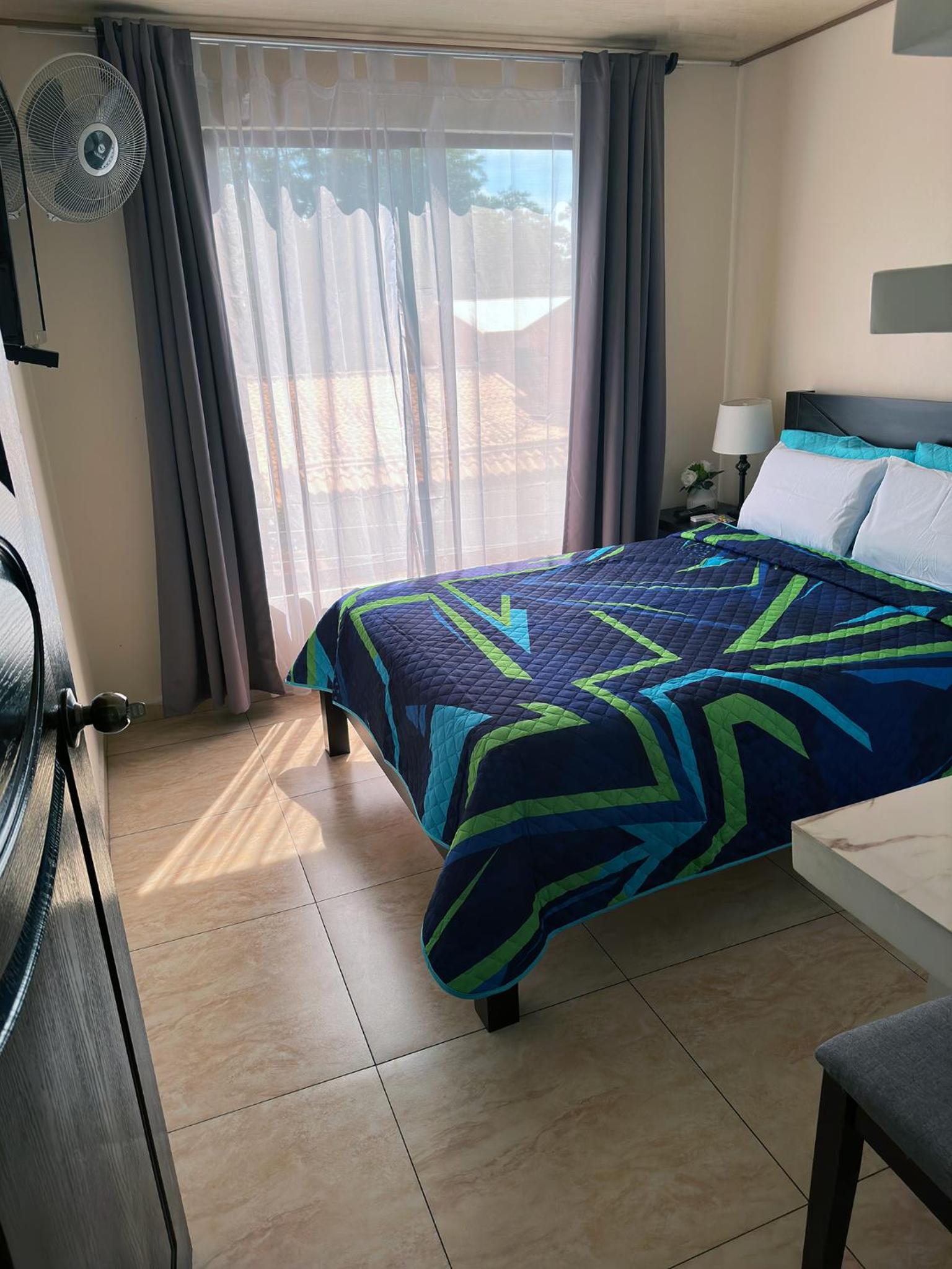 Senderos Apt1,2BR, 5 min SJO Airport ,Self Check-in,Sleeps 4 view 5
