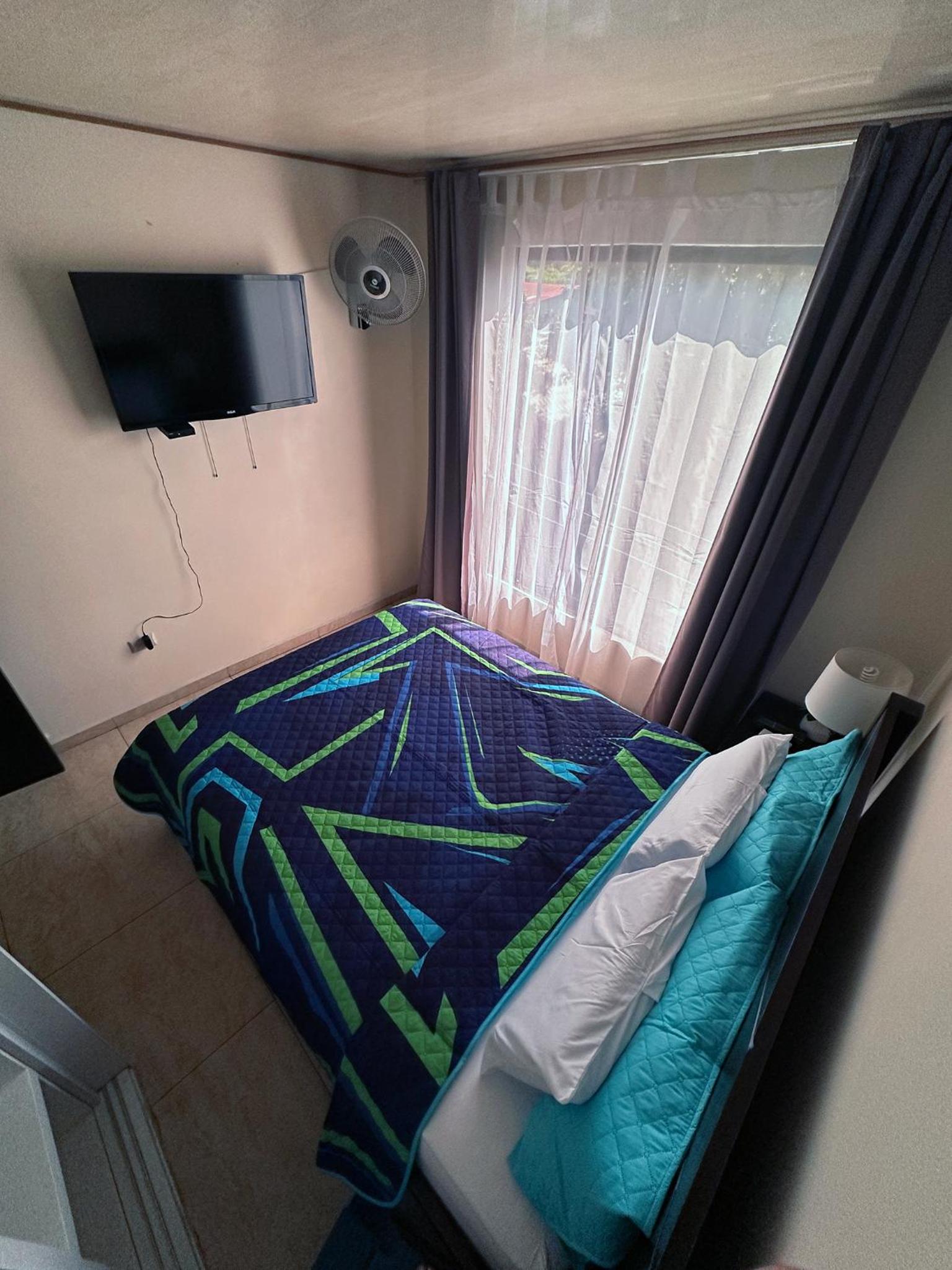 Photo 11