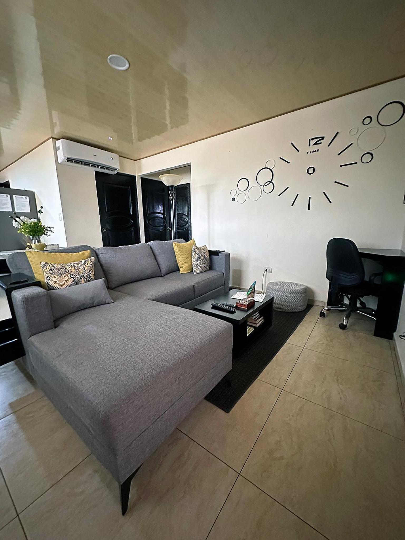 Senderos Apt1,2BR, 5 min SJO Airport ,Self Check-in,Sleeps 4 view 3