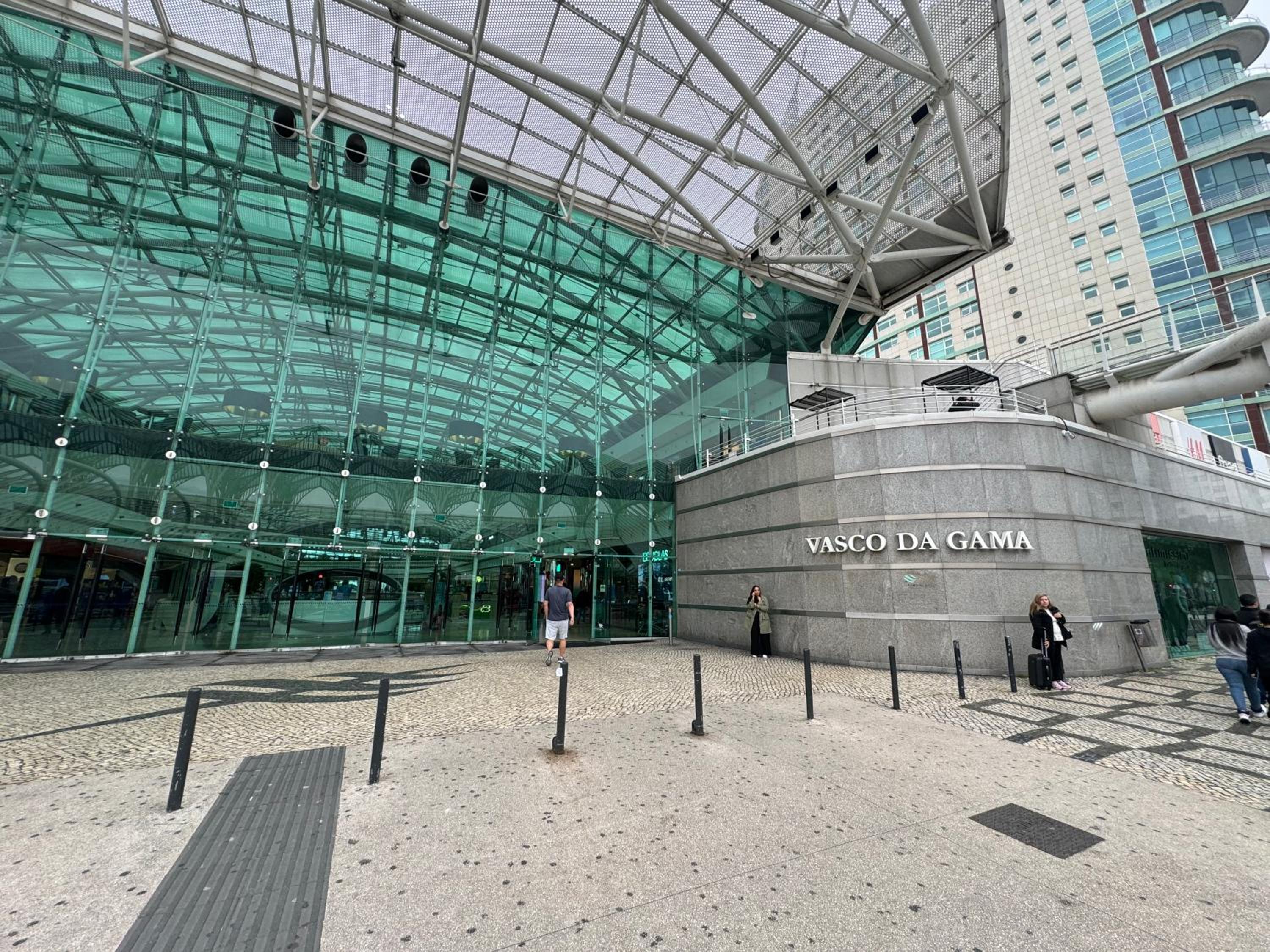 oriente station airport