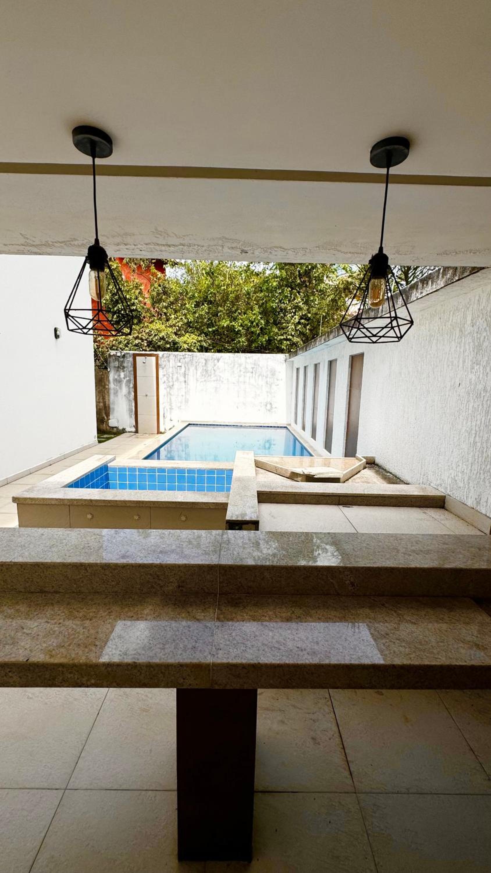 Apartamento confortável ao lado da arena axé moi 3min da praia