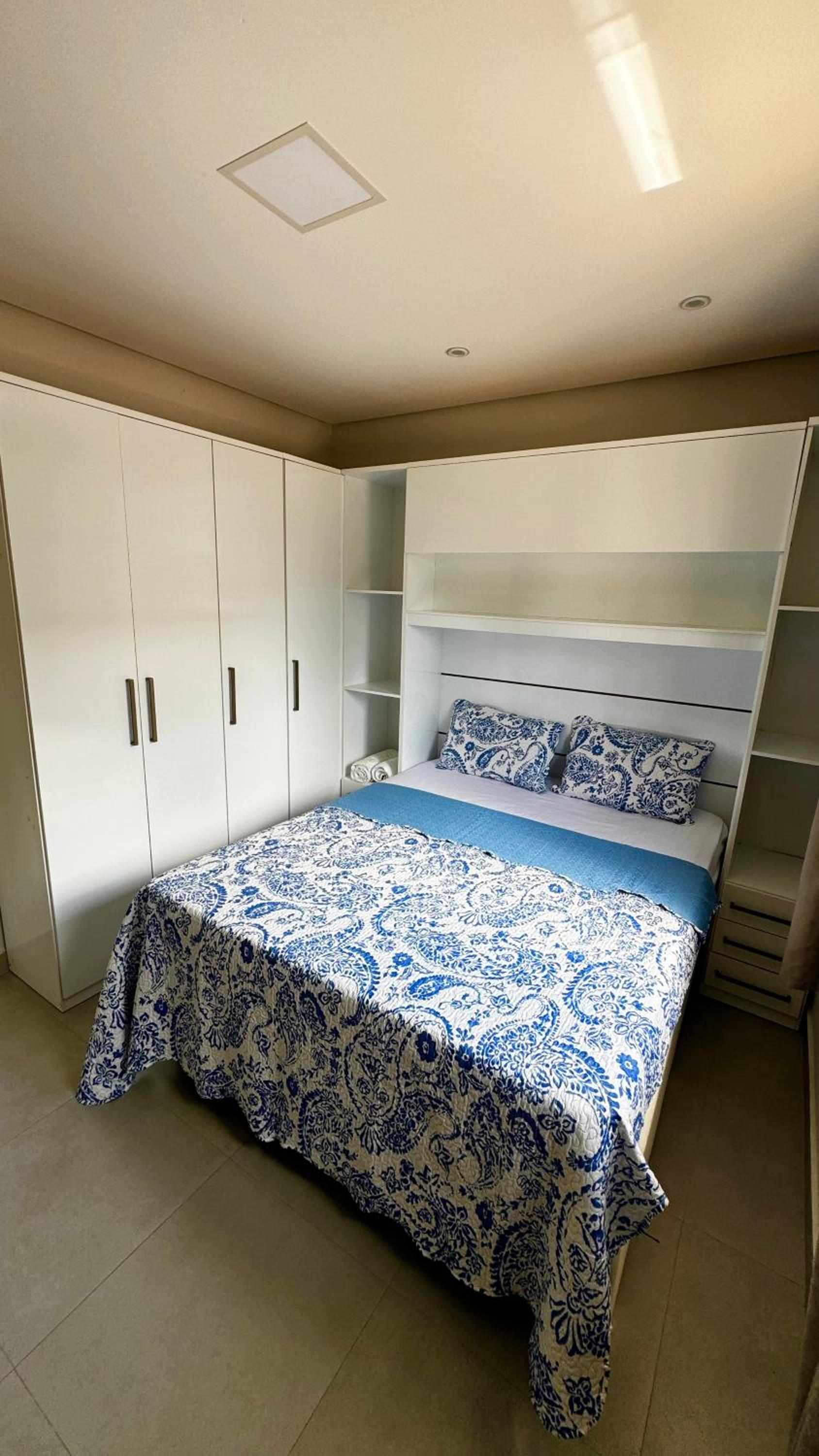 Apartamento confortável ao lado da arena axé moi 3min da praia